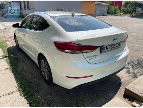 KA 8823 CH, Hyundai Elantra