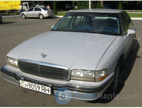 н 9059 ЯН, Buick Park Avenue
