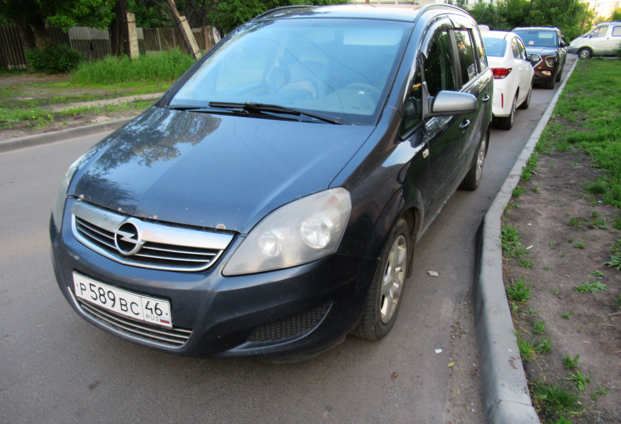 р 589 вс 46, Opel Zafira 2nd gen (Family) (B; A05), 2005–2014