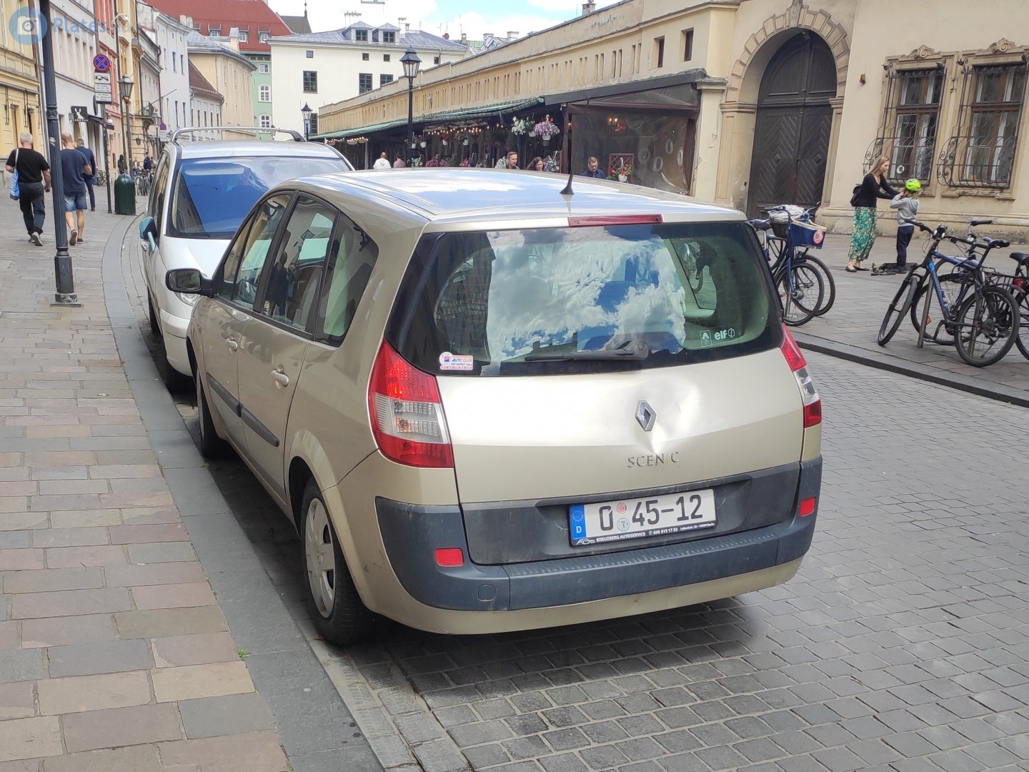 0 45-12, Renault Scénic 2nd gen Grand (R84), 2004–2009