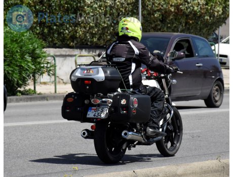 JFS 434, Moto Guzzi V7