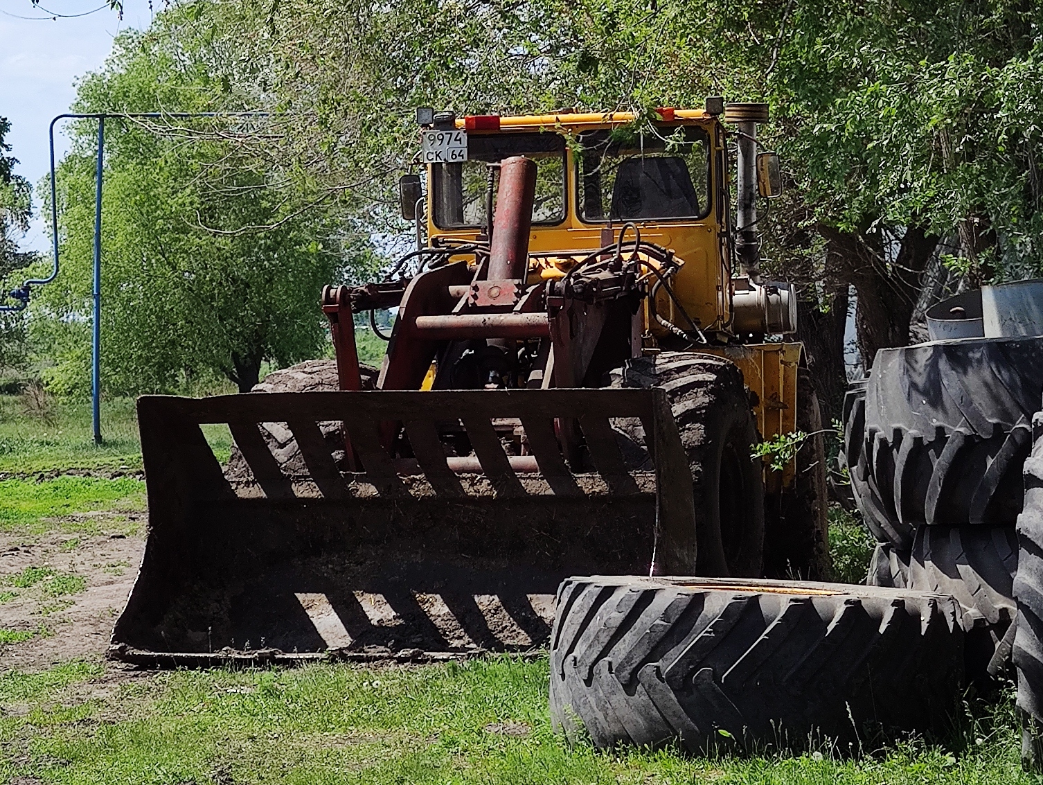 9974 ск 64, Kirovets К-700 2nd gen К-702 / К-703, 1979–1985