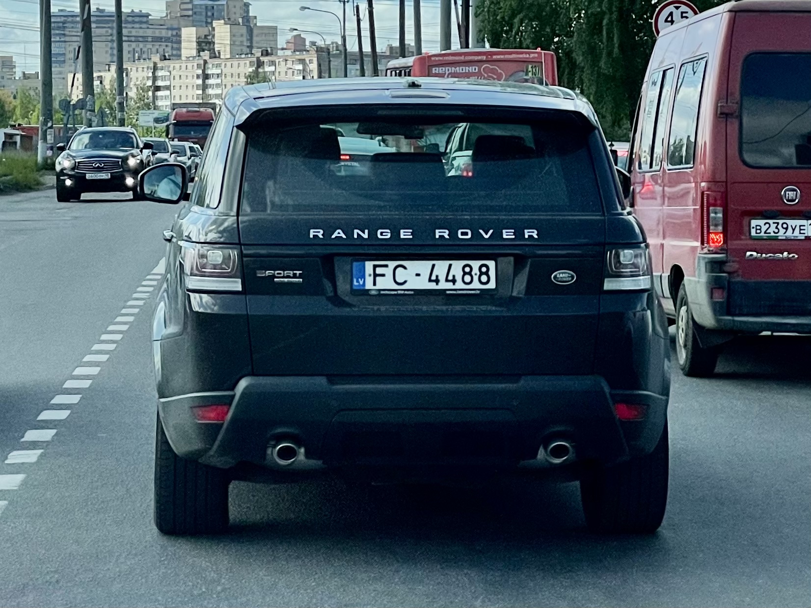 FC-4488, Land Rover Range Rover Sport 2nd gen (L494), 2013–2017