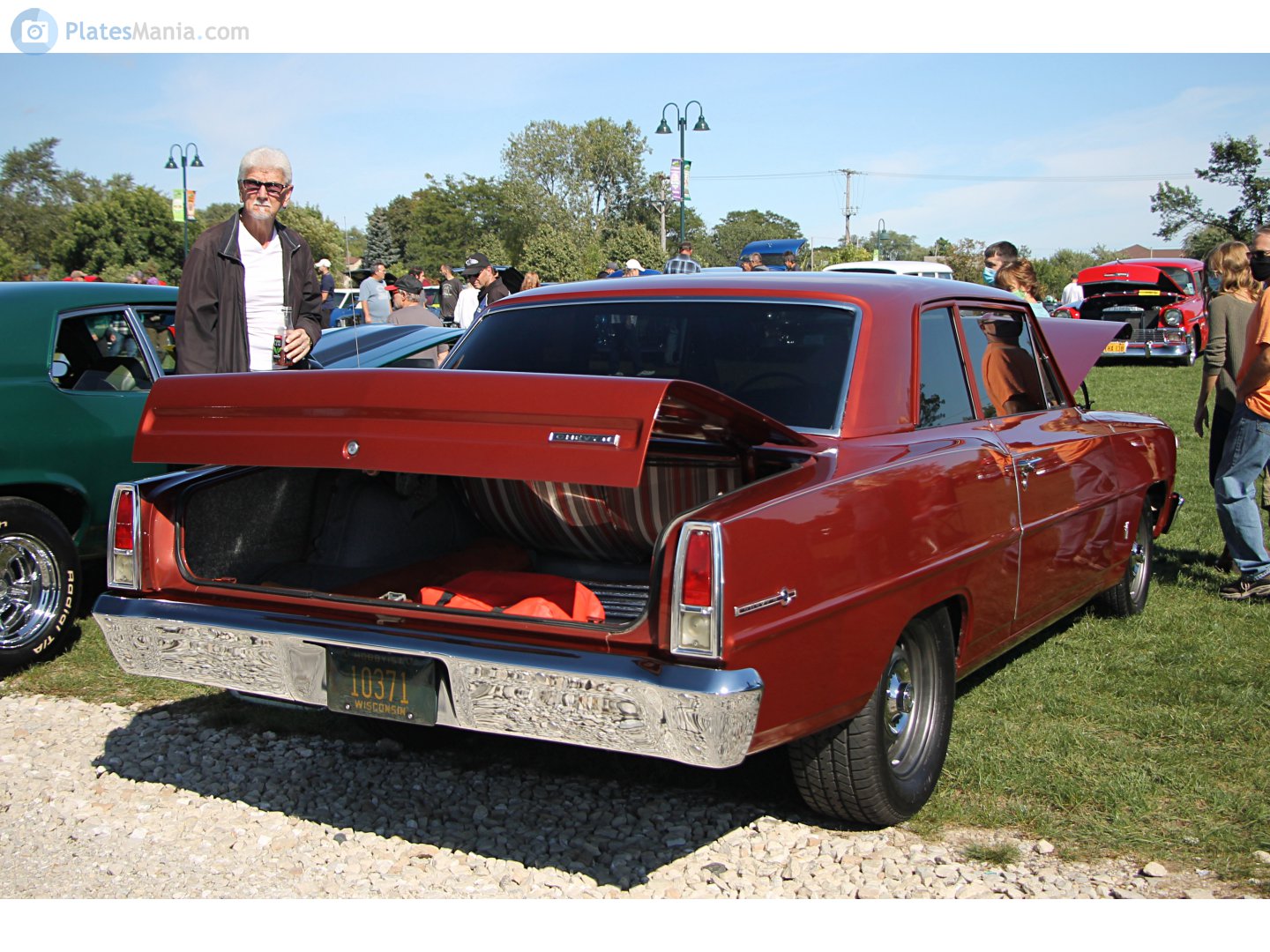 10371, Chevrolet Chevy II 2nd gen 2-door Sedan (41; X-body), 1965–1967