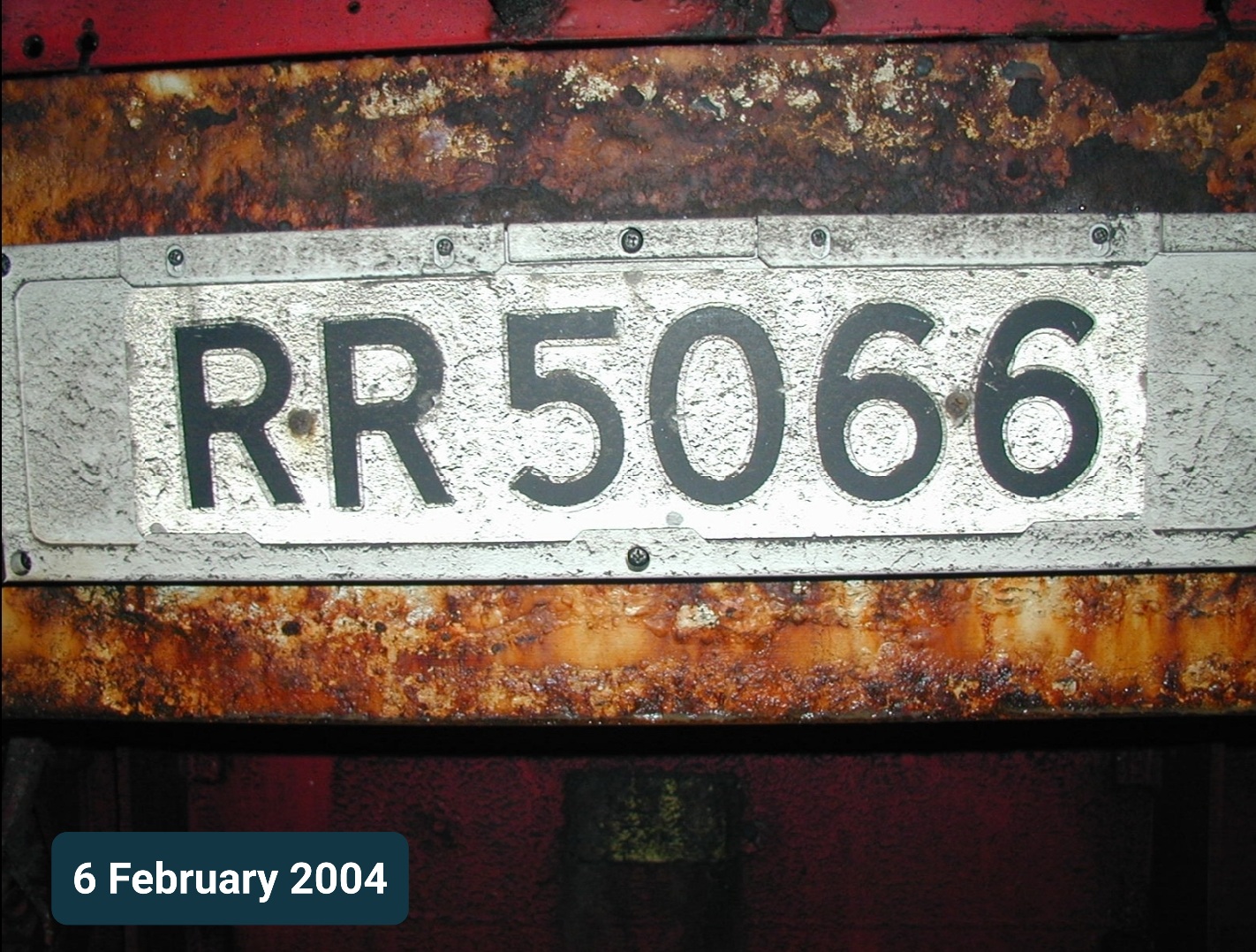 RR 5066, License plate without vehicle 