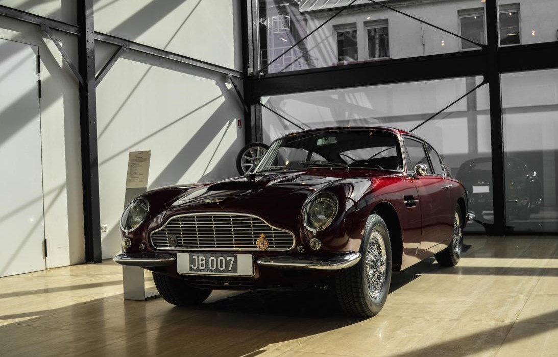 JB 007, Aston Martin DB6 Coupé, 1965–1970