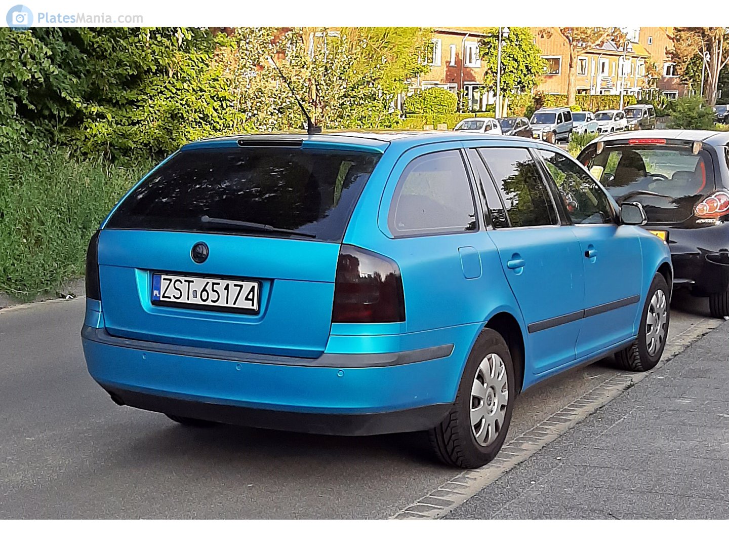 ZST 65174, Skoda Octavia 2nd gen Combi (A5/1Z5), 2004–2008 (2010–2012 Tour)
