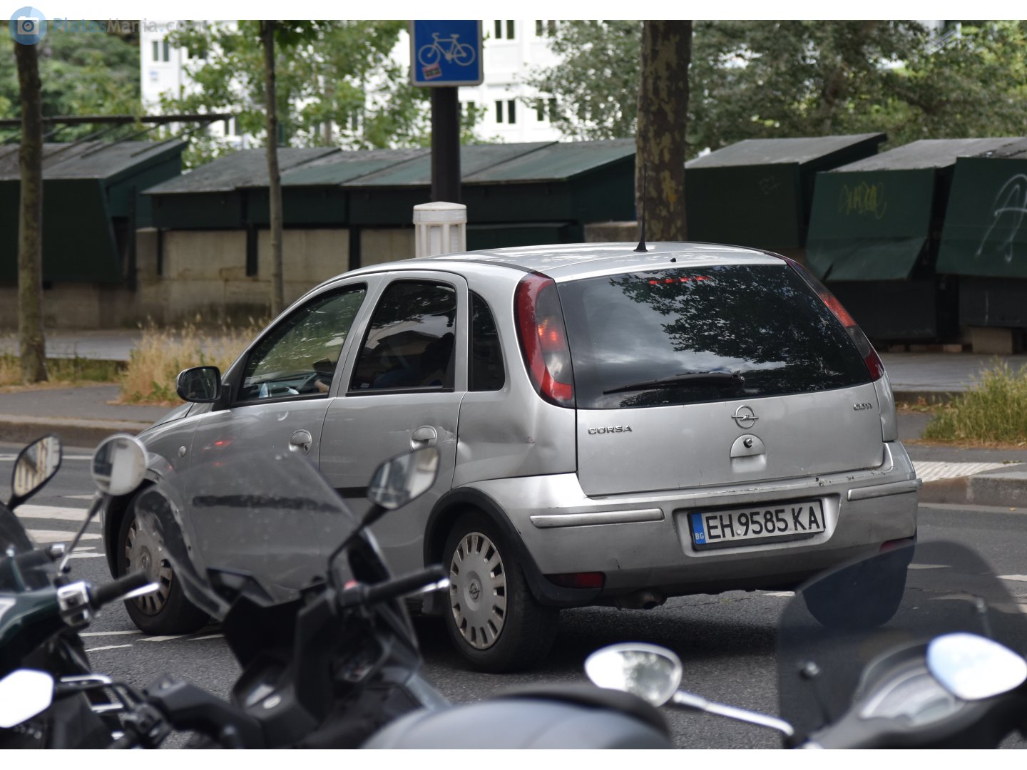 EH 9585 KA, Opel Corsa 3rd gen 5-door Hatch (C; X01), 2000–2006 (–2007 for ZA-market)