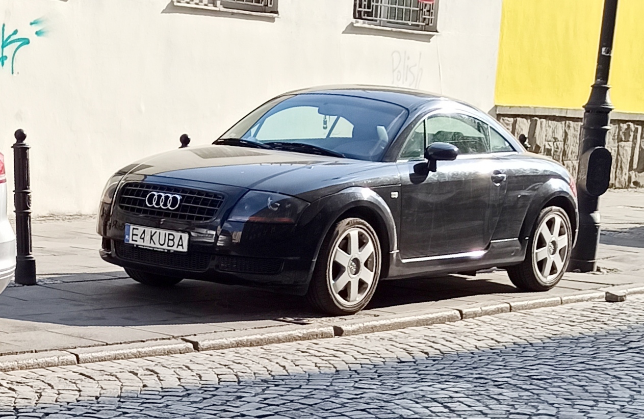 E4 KUBA, Audi TT 1st gen Coupé (8N3), 1998–2006