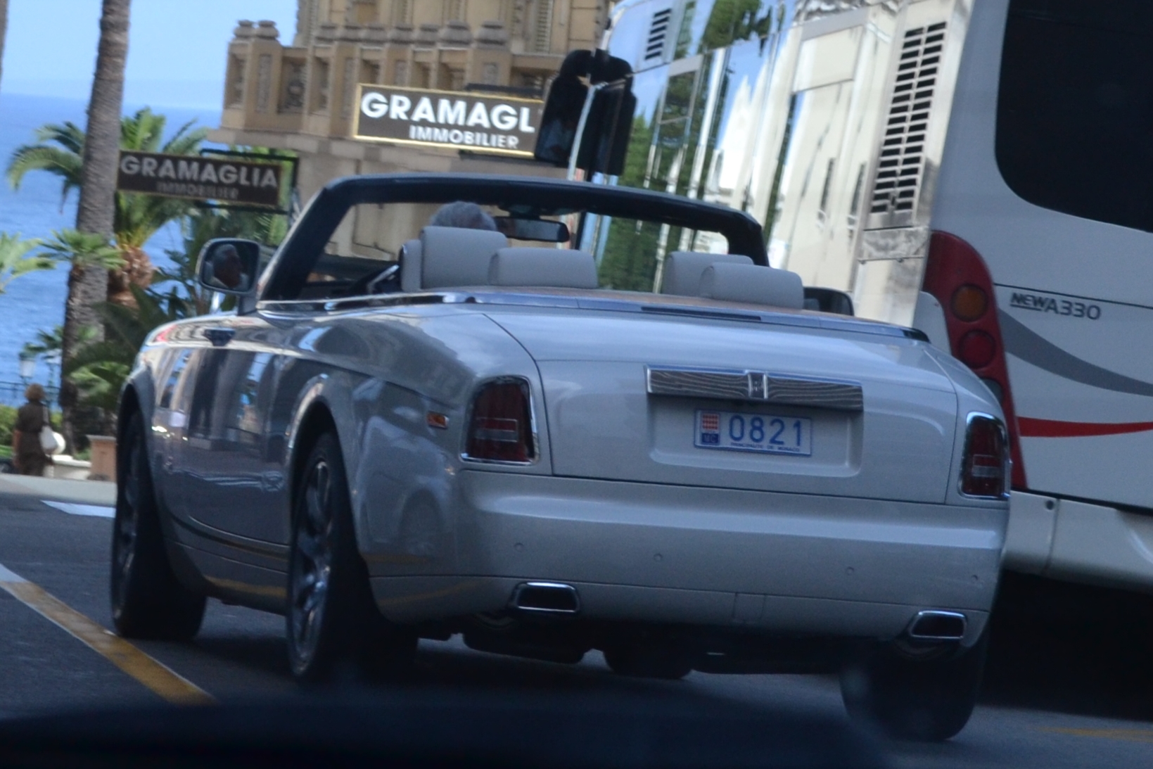 0821, Rolls-Royce Phantom Drophead Coupé 