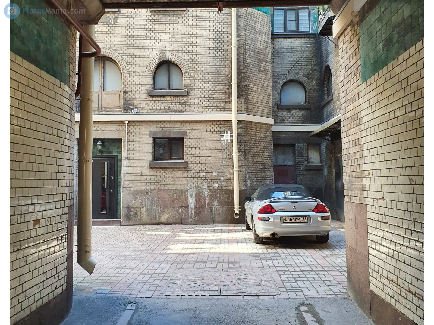 а 464 см 178, Mitsubishi Eclipse 3rd gen Spyder (D52A/D53A), 1999–2005