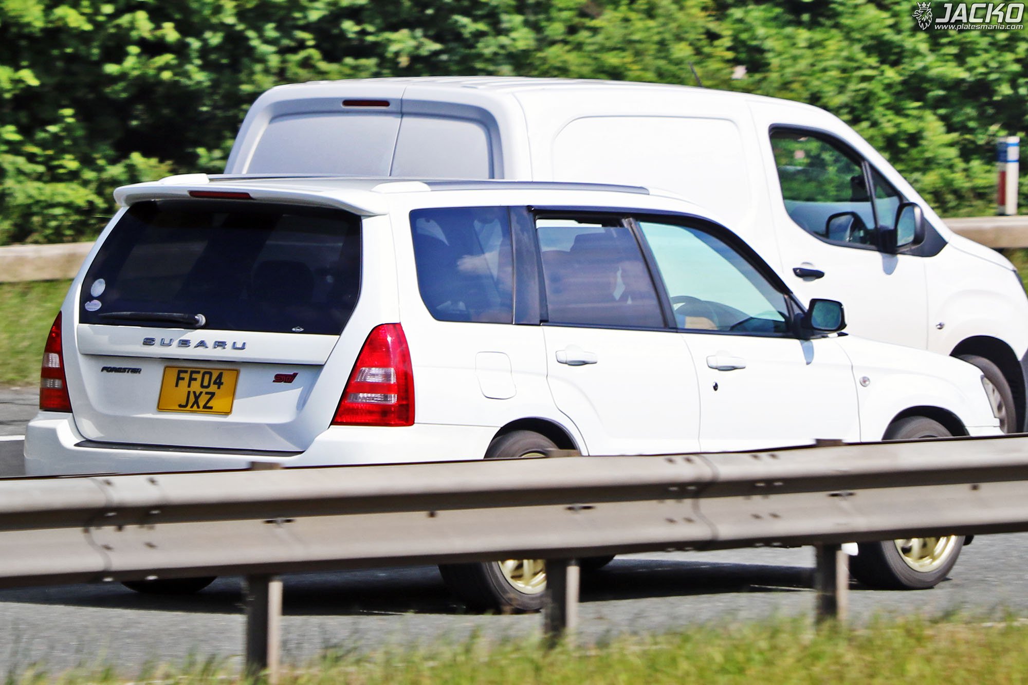 FF04JXZ, Subaru Forester 2nd gen (SG), 2002–2005