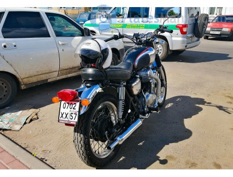 0702 хх 57, Kawasaki W650