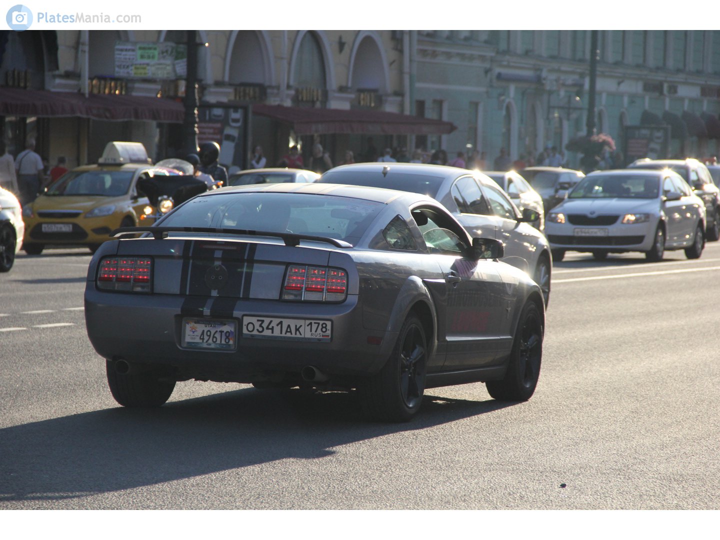 496T8, License plate without vehicle 