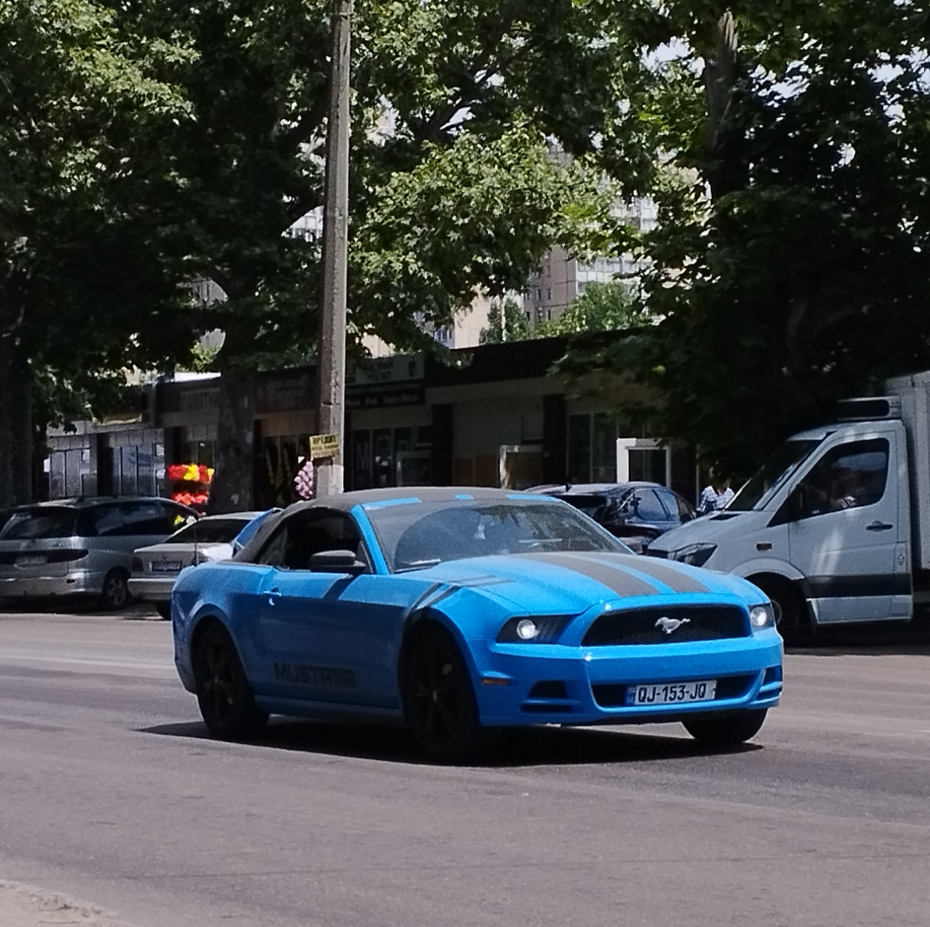 QJ-153-JQ, Ford Mustang 5th gen 2-door Coupé (S197), 2nd facelift, 2012–2014