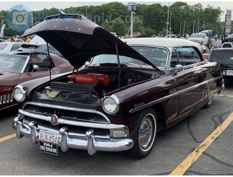 8LN 454, Hudson Hornet