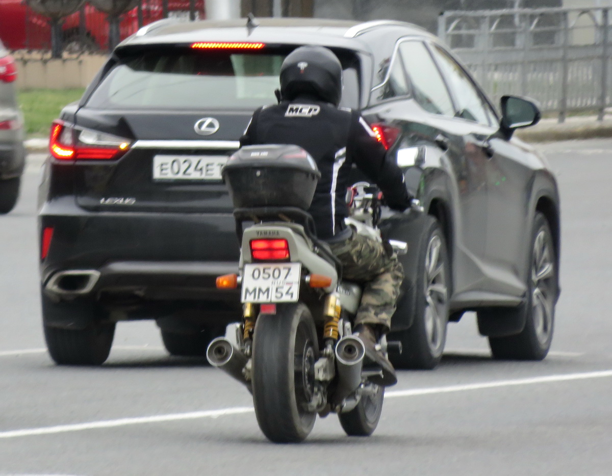 0507 мм 54, Yamaha XJR 1st gen XJR1200, 1994–1998 (XJR400; JP-market, 1993–2007)