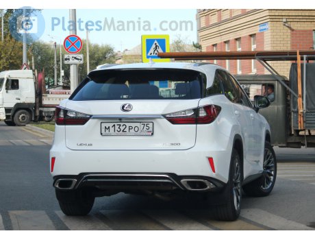 м132ро75, Lexus RX