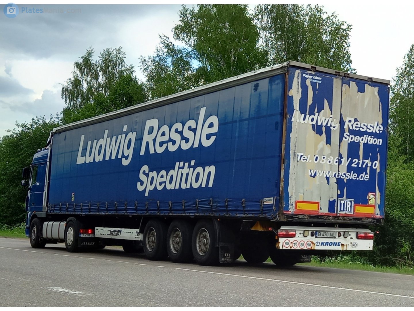 B 470 JAL, Krone Paper Liner 