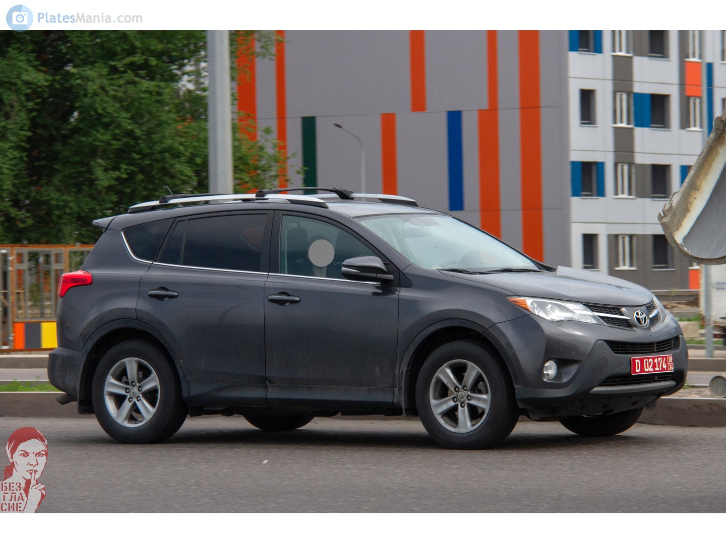 D 02 174, Toyota RAV4 4th gen (XA40), 2012–2015