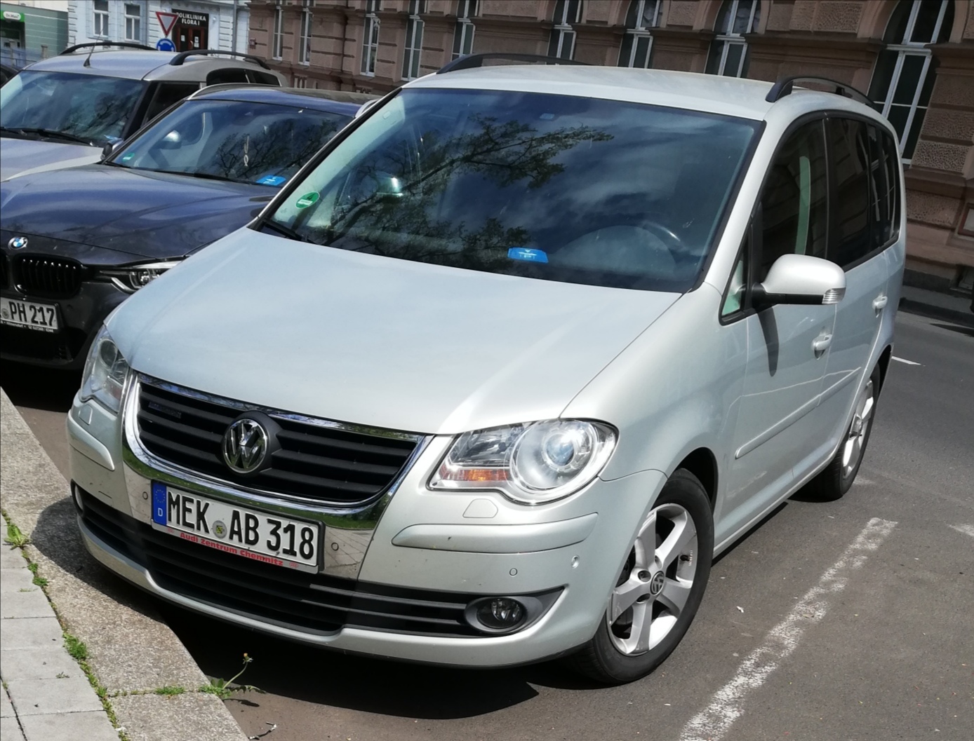 MEK AB 318, Volkswagen Touran 1st gen (1T2), 1st facelift, 2006–2010