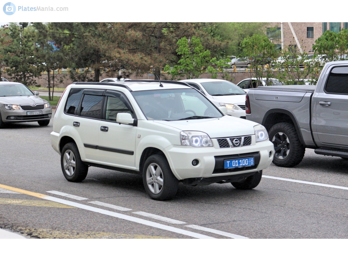 T 01 100, Nissan X-Trail 1st gen (T30), 2000–2007