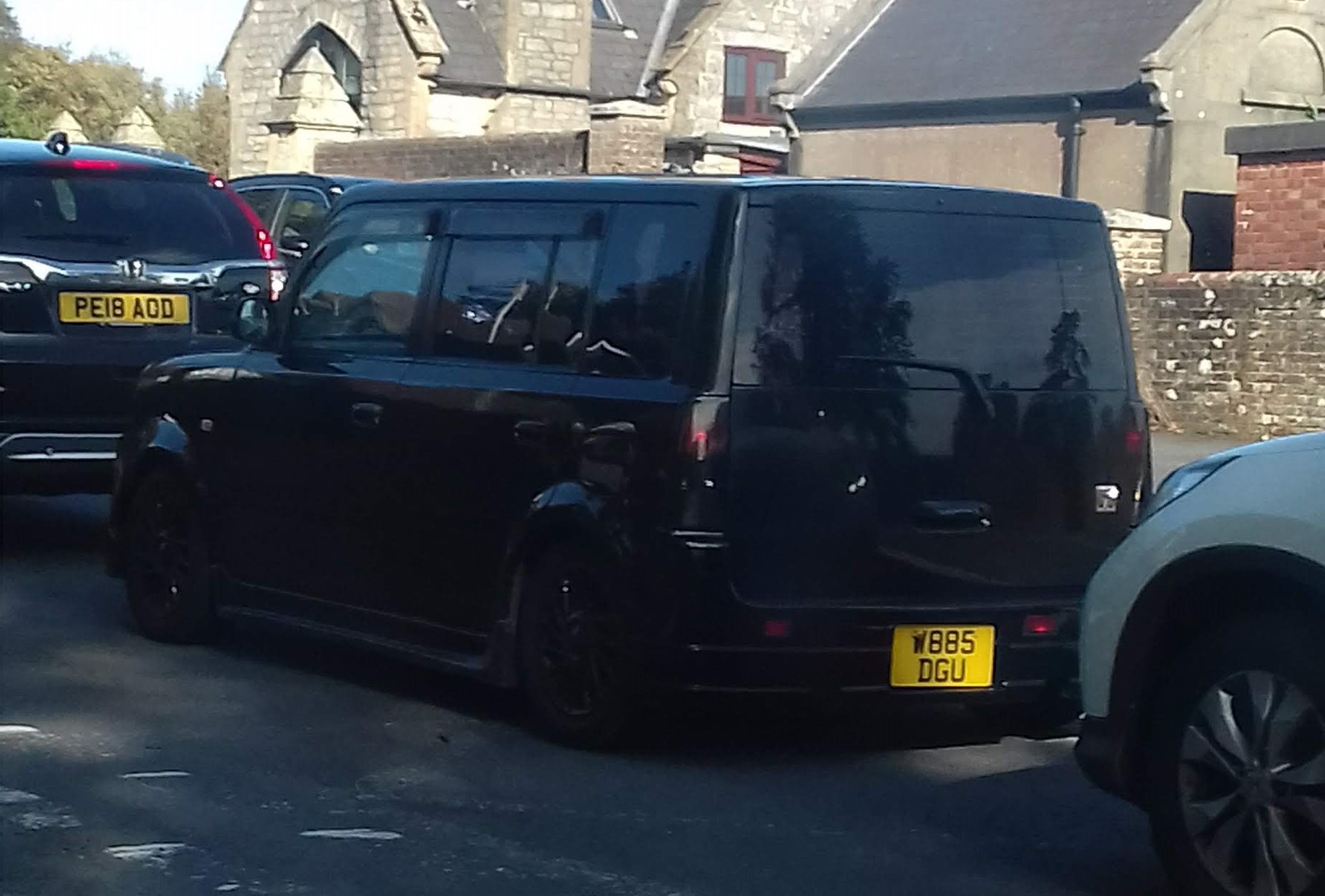 W885DGU, Toyota bB 1st gen (XP30), 2000­–2005