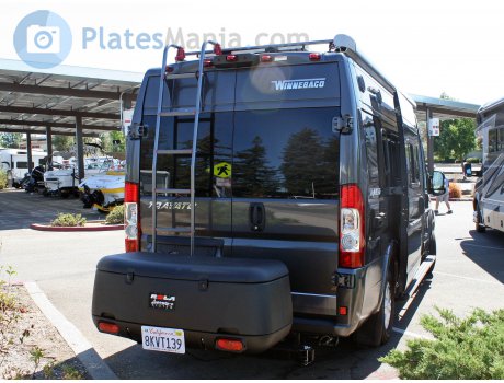 8KVT139, Winnebago Travato