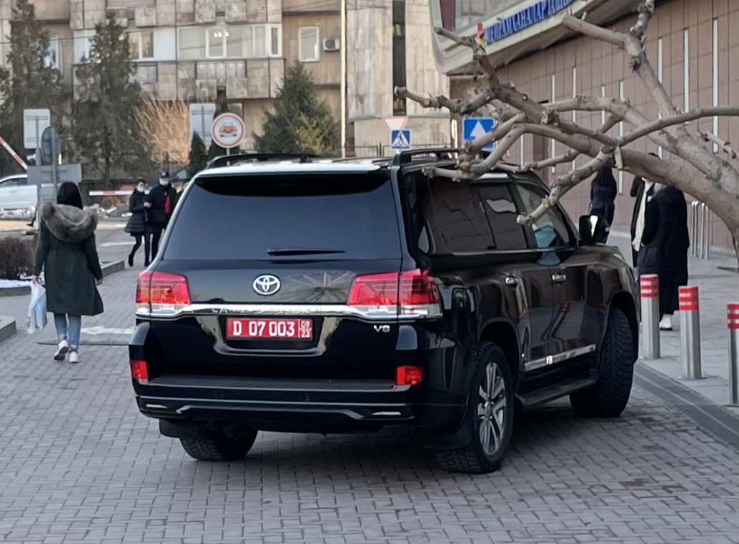 D 07 003, Toyota Land Cruiser 200 (J200), 2nd facelift, 2015–2021