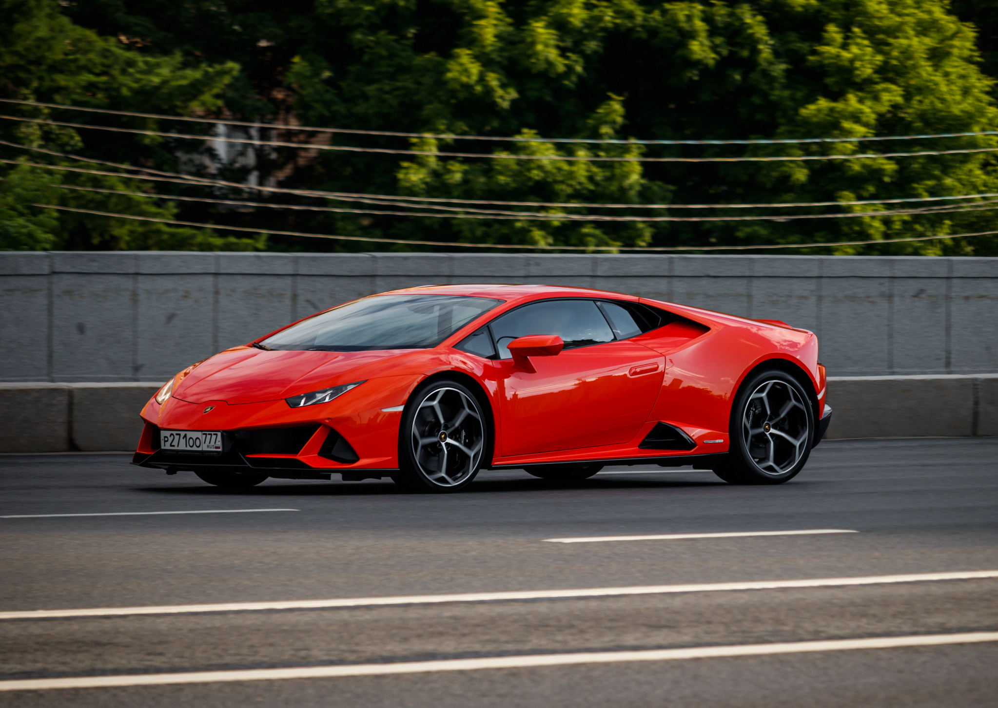 р 271 оо 777, Lamborghini Huracán LP640-4 EVO, 2019–