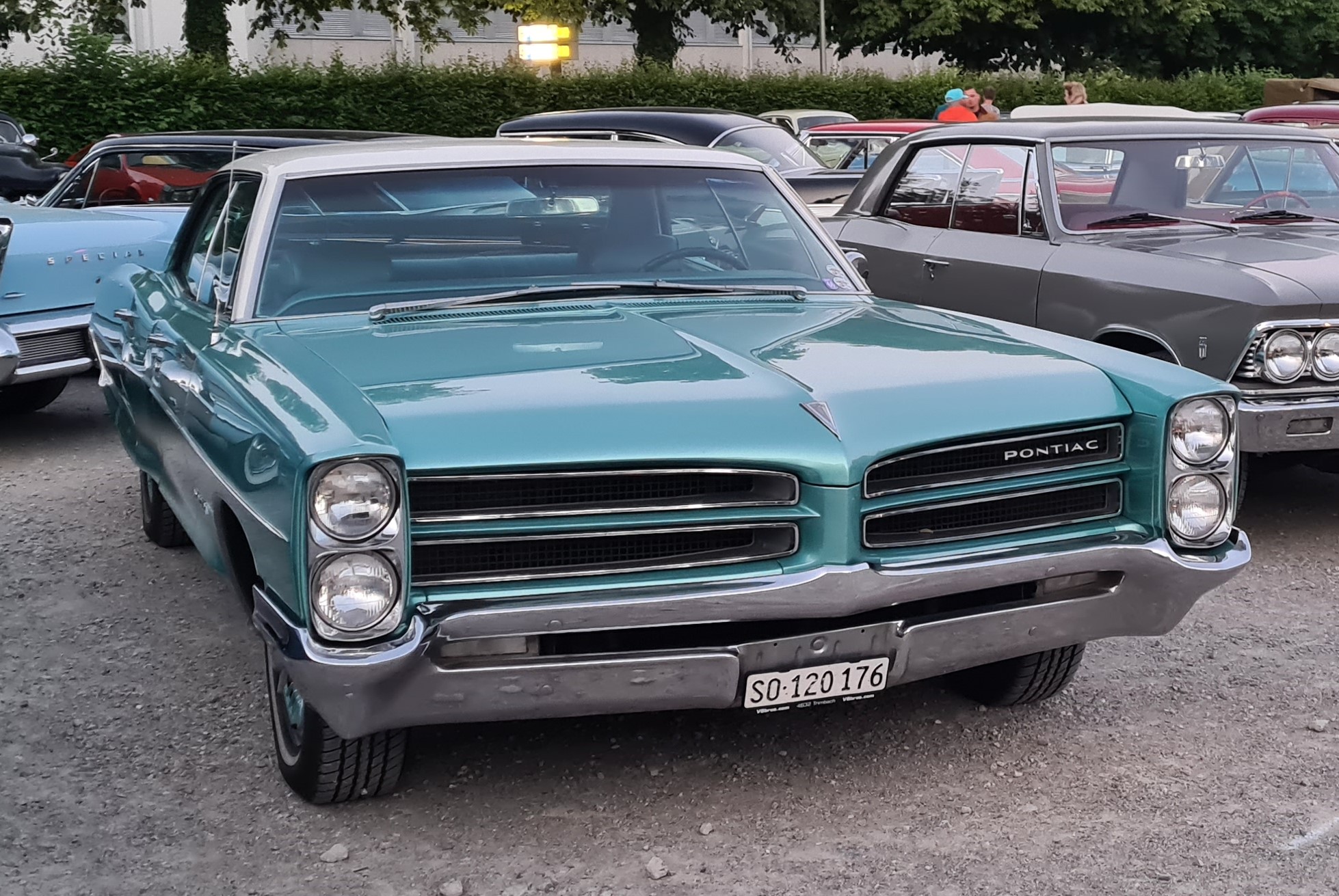 SO 120176, Pontiac Catalina 3rd gen 1966 4-door Hardtop (25239; B-body), 1st facelift, 1965–1966