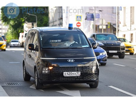 е420кх97, Hyundai Staria