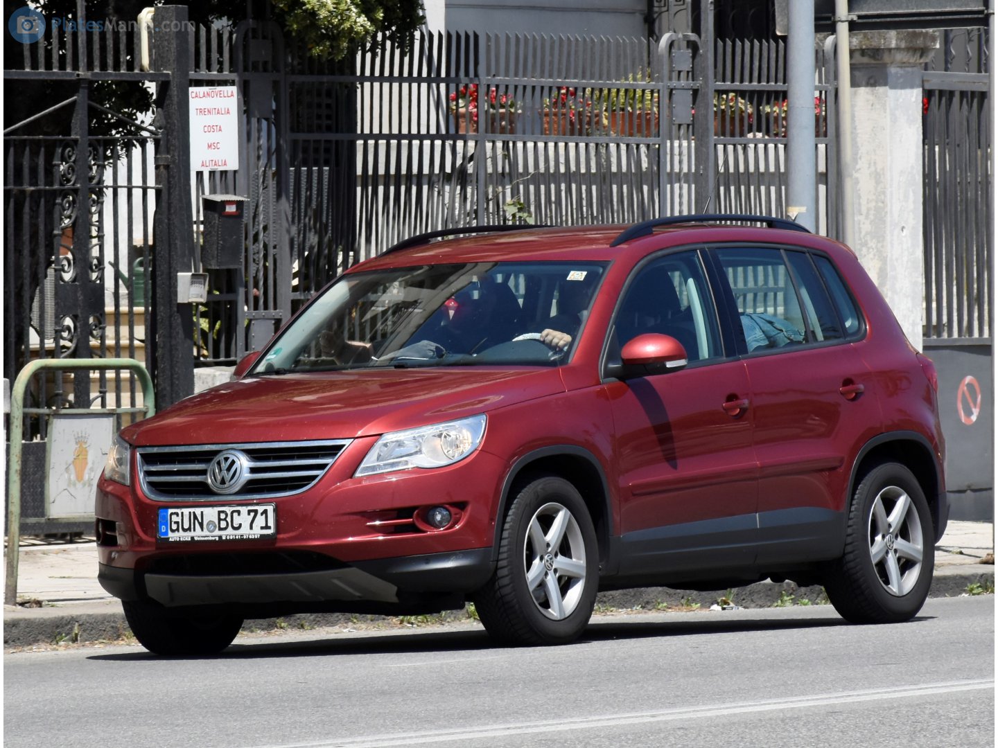 GUN BC 71, Volkswagen Tiguan 1st gen (5N), 2007–2011