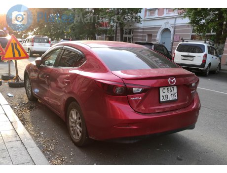 с567хв125, Mazda Axela