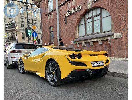 х818кв797, Ferrari F8