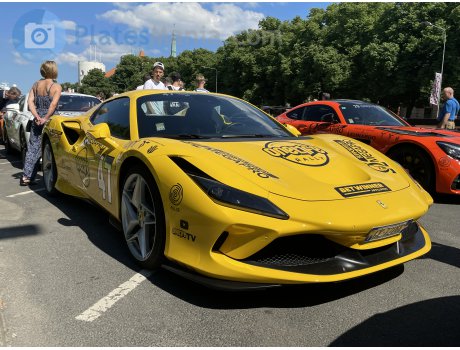 GE 720 HP, Ferrari F8