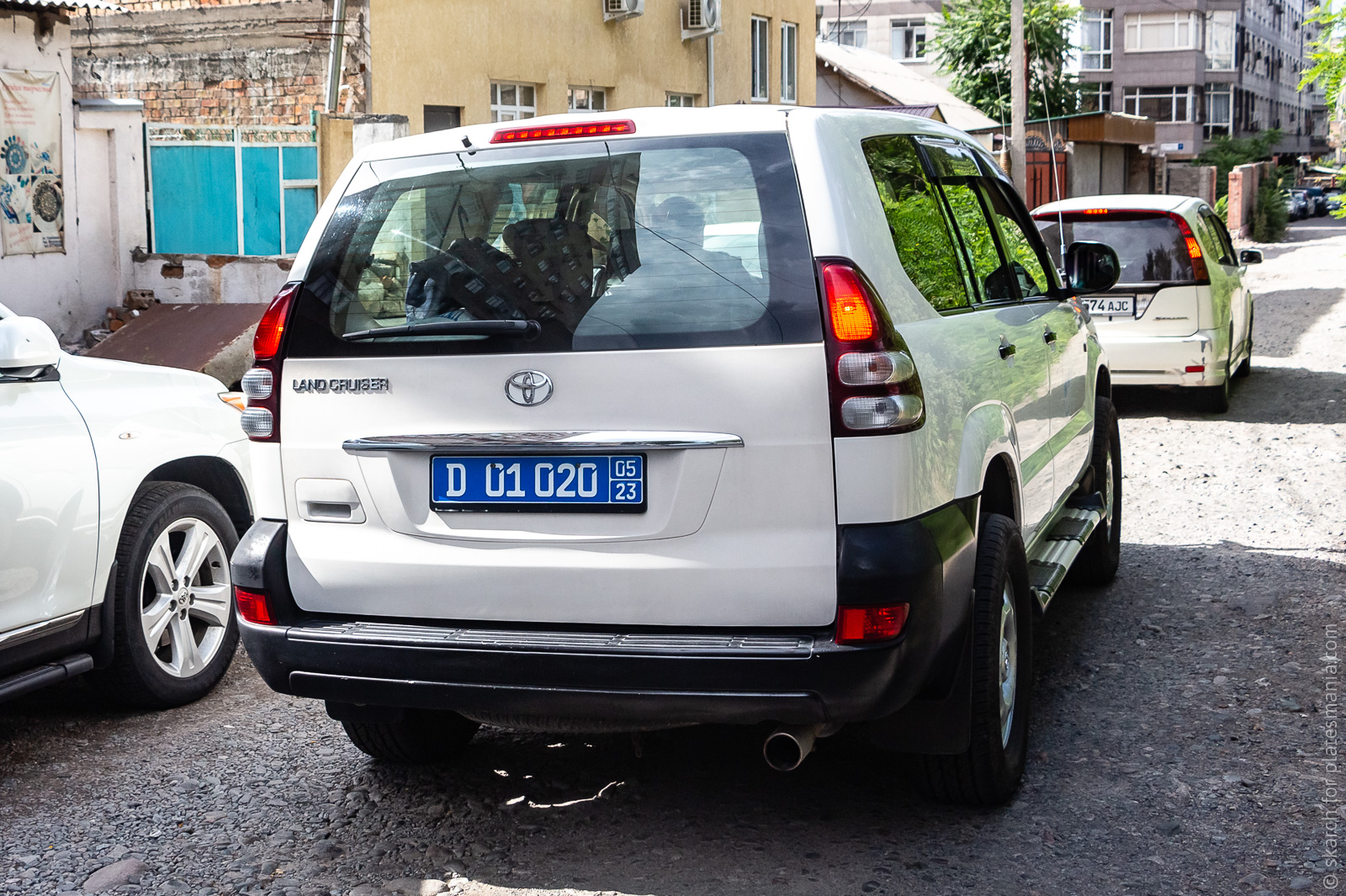 D 01 020, Toyota Land Cruiser Prado 3rd gen 5-door SUV (J120), 2002–2009