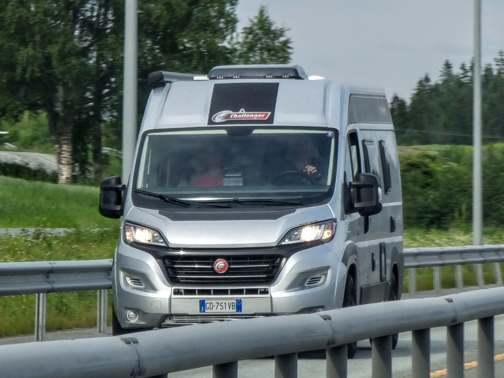 GD 751 VB, Challenger Vany 