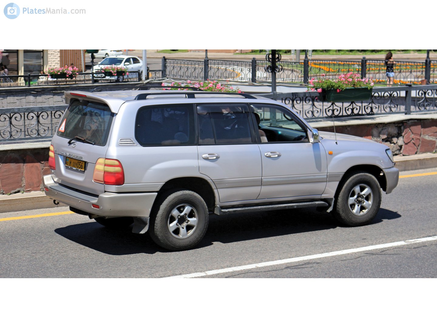 M 009056, Toyota Land Cruiser 100 (J100), 1998–2007