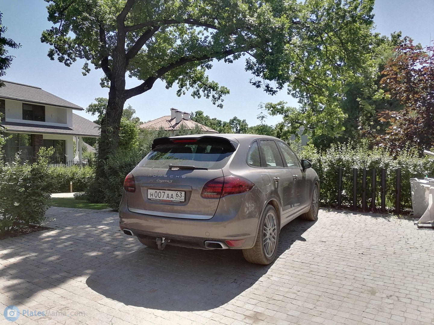 н 007 аа 63, Porsche Cayenne 2nd gen (958; 92A), 2010–2014