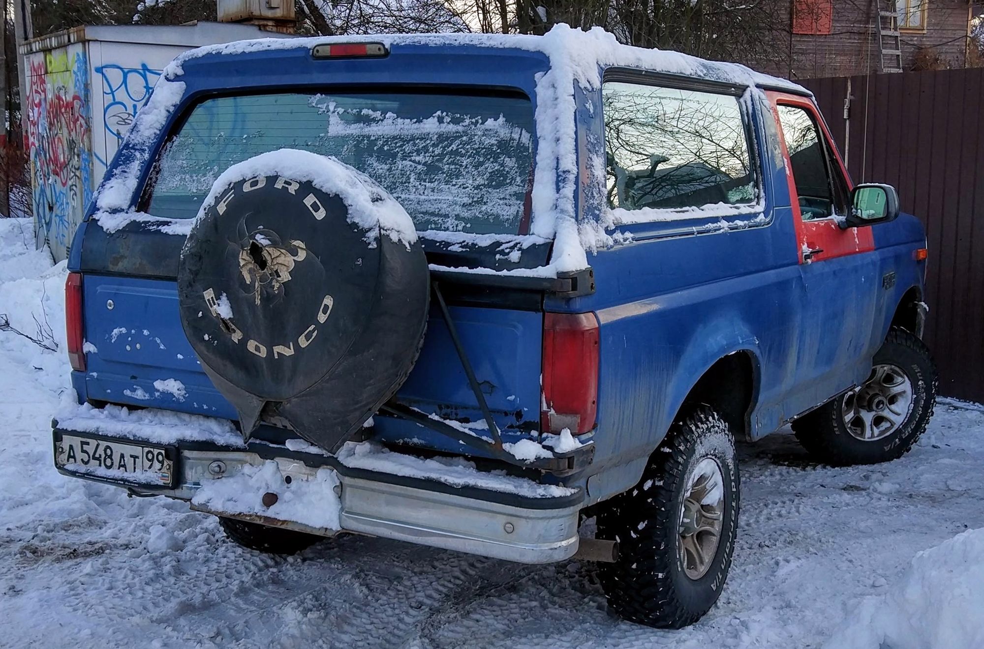 а 548 ат 99, Ford Bronco 5th gen (U15), 1991–1996