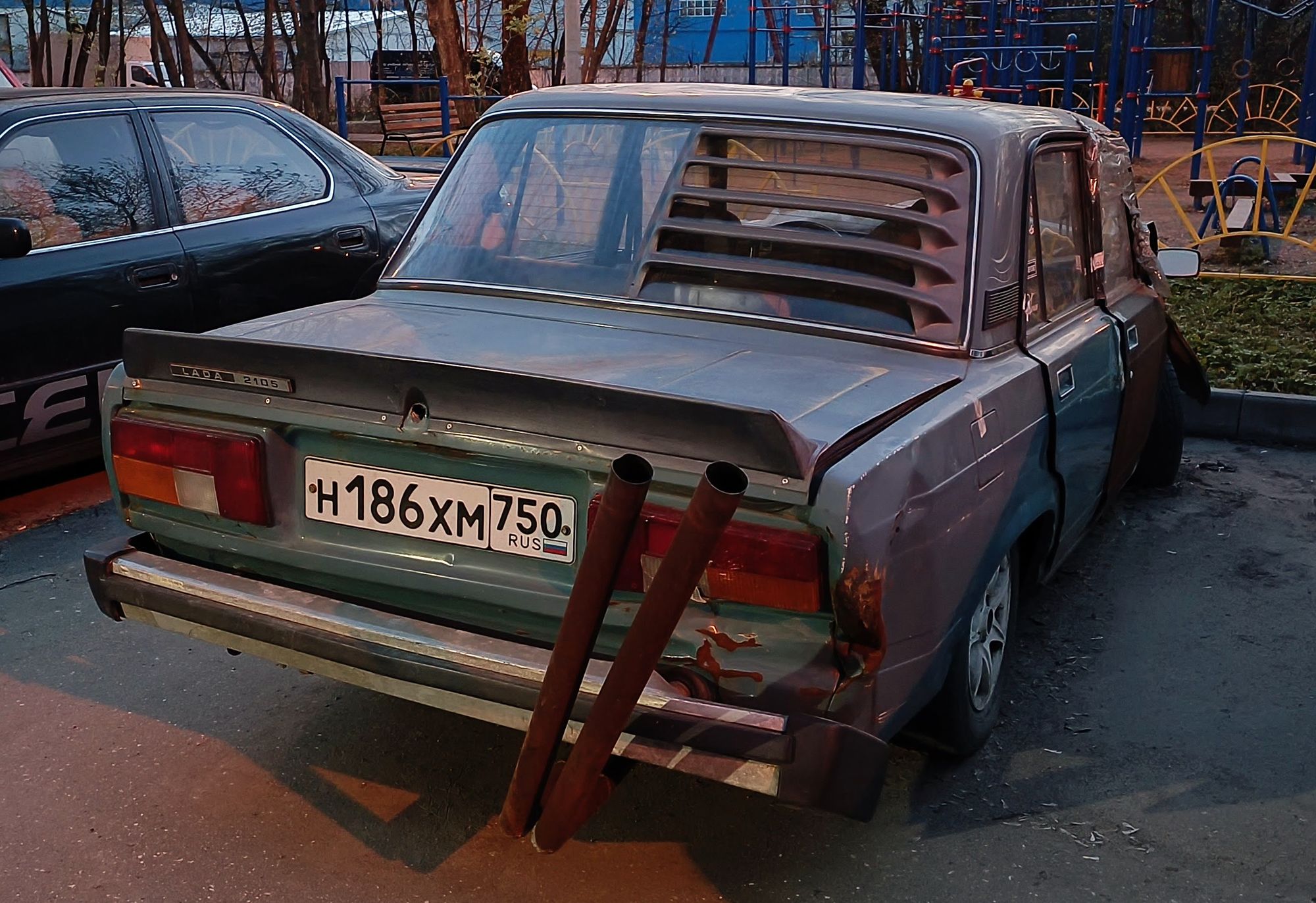 н 186 хм 750, Lada (VAZ) 2105 Жигули (Nova / Riva / 1300 / 1500), 1980–2010