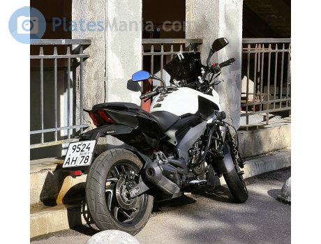 9524 ан 78, Bajaj Bruzer / Dominar