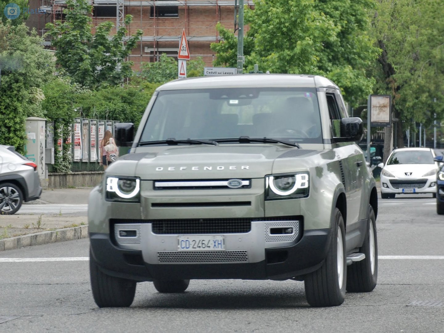 CD 2464 XH, Land Rover Defender 2nd gen 90
