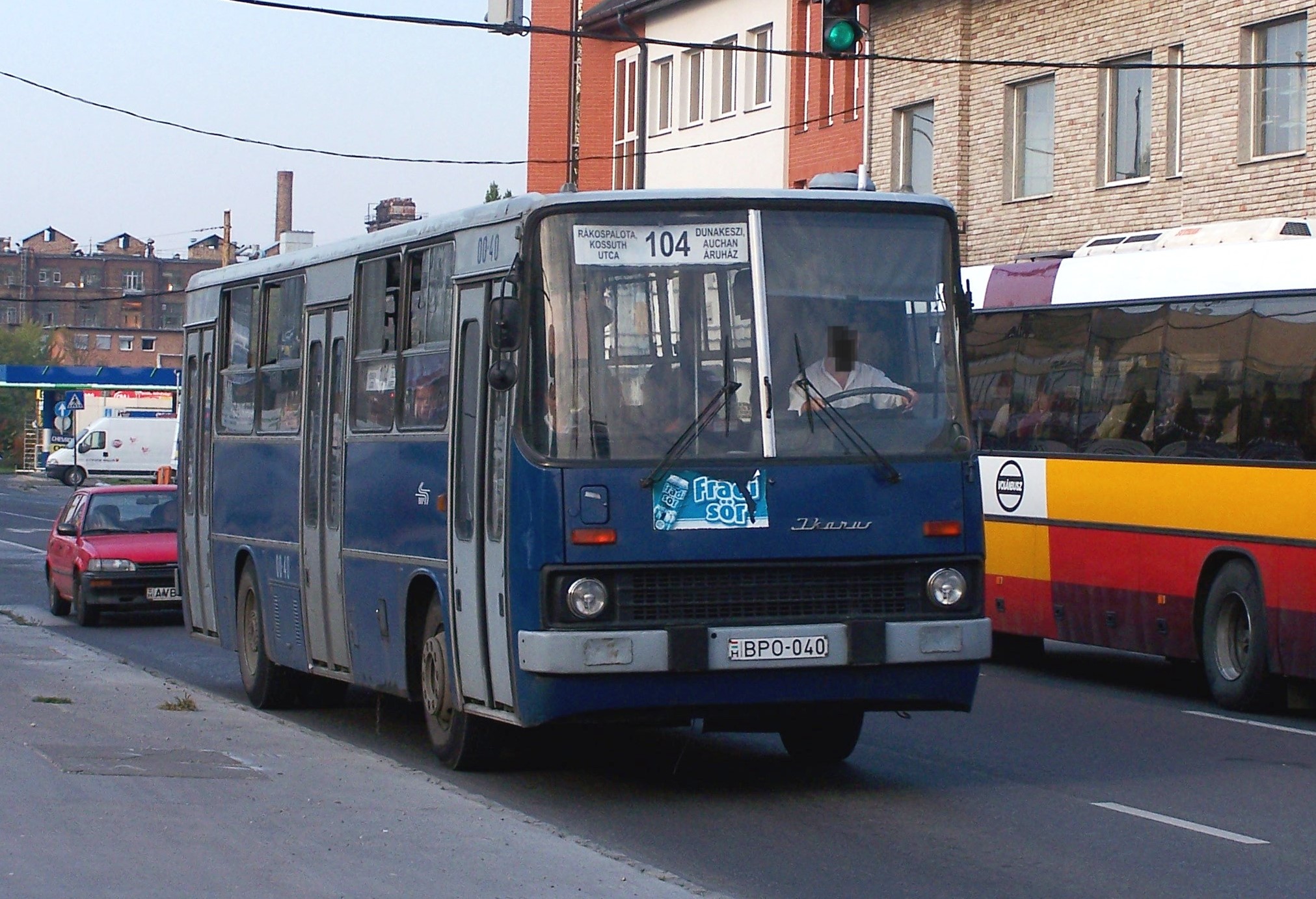 BPO-040, Ikarus 260 