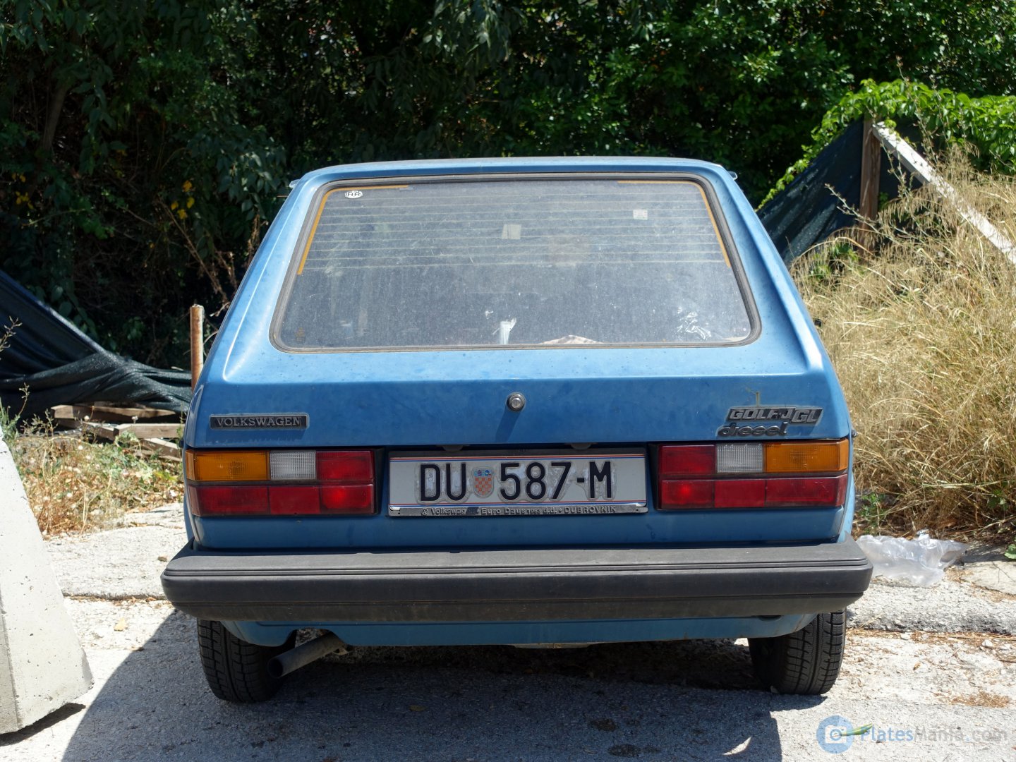 DU 587-M, Volkswagen Golf 1st gen 3-door Hatch (17), 1974–1984