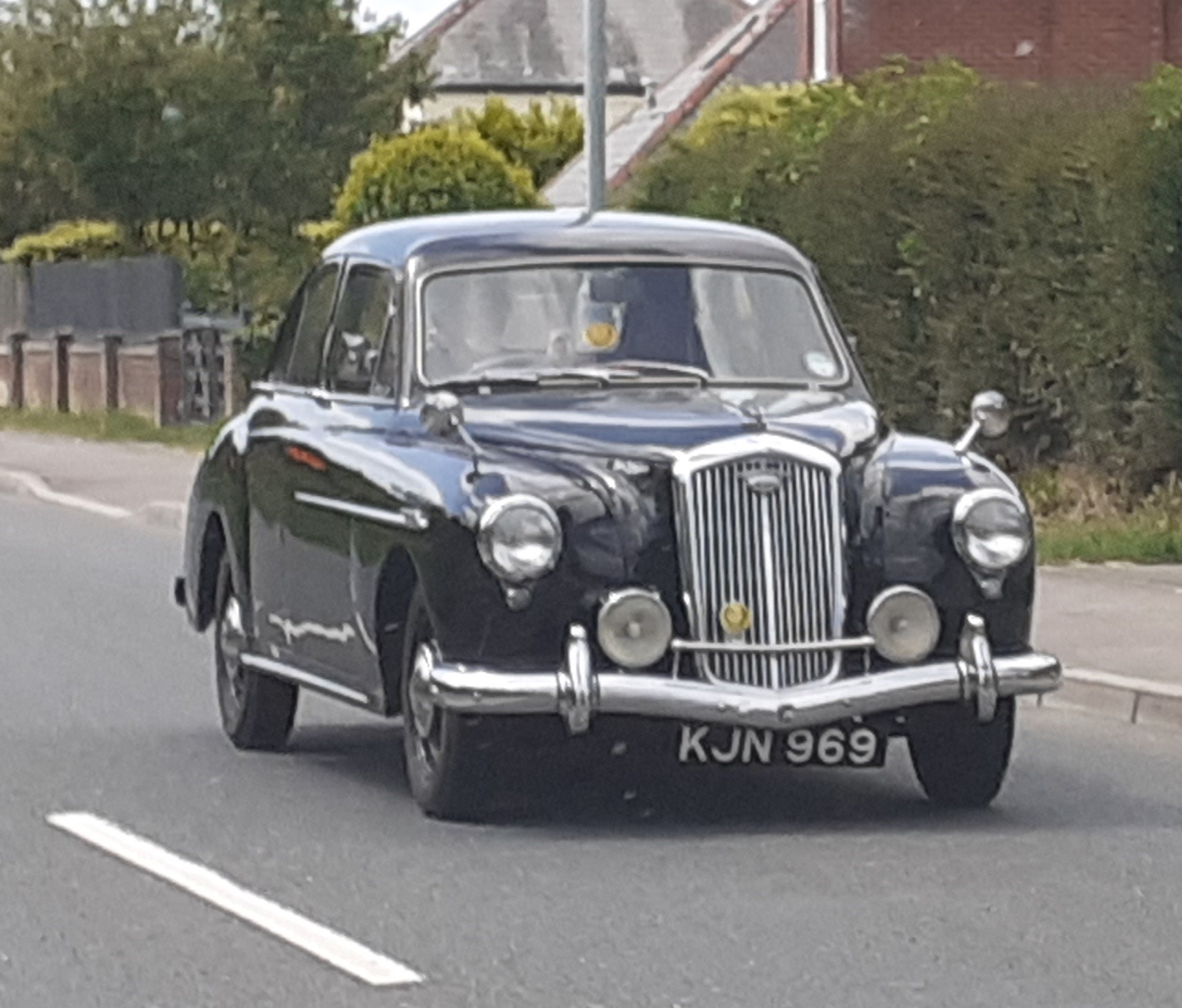 KJN969, Wolseley 4/44 