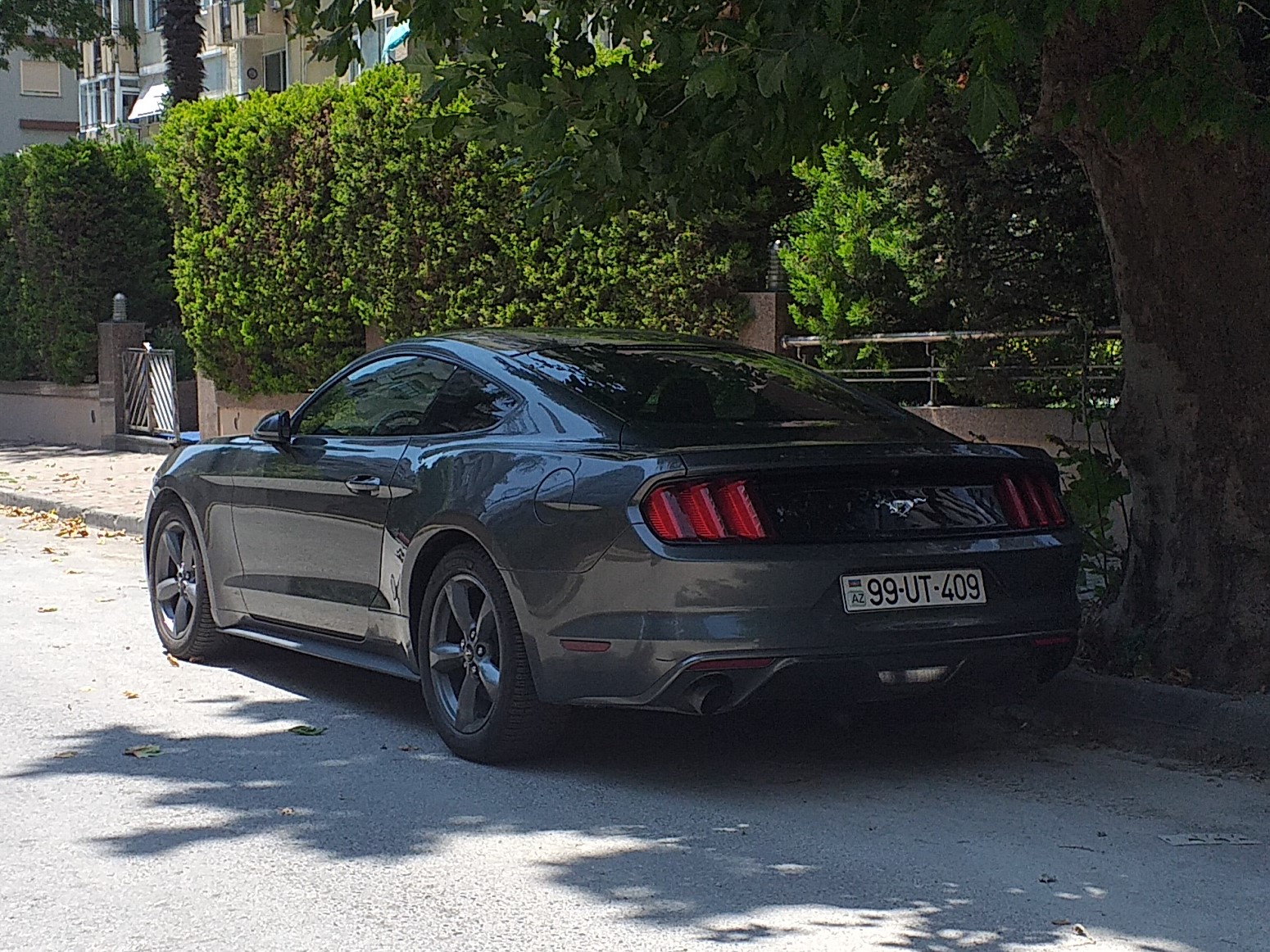 99 UT 409, Ford Mustang 6th gen 2-door Coupé (S550), 2014–2017