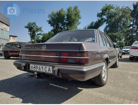 я 3961 СА, Opel Senator