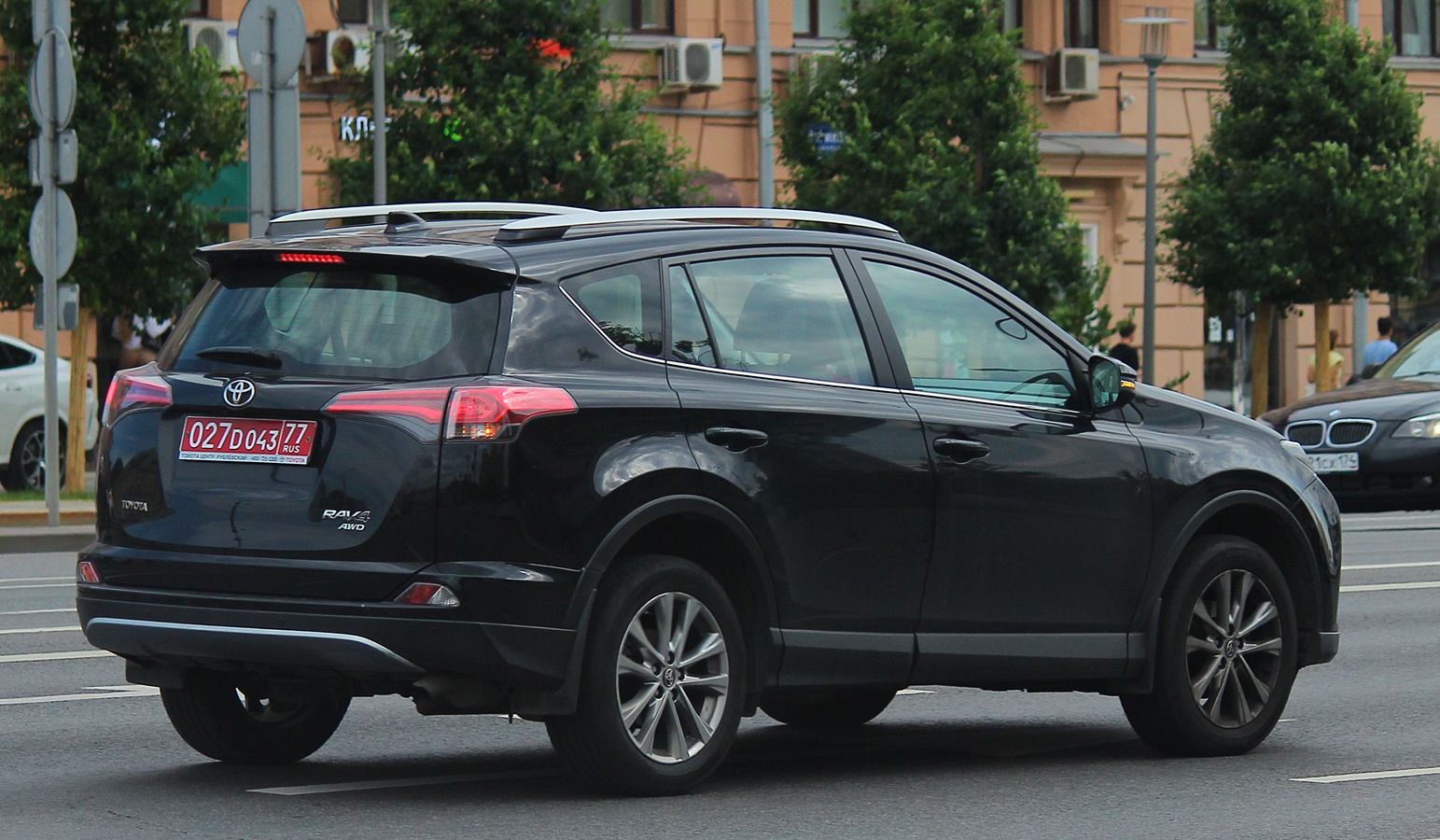 027 D 043 77, Toyota RAV4 4th gen (XA40), facelift, 2015–2019